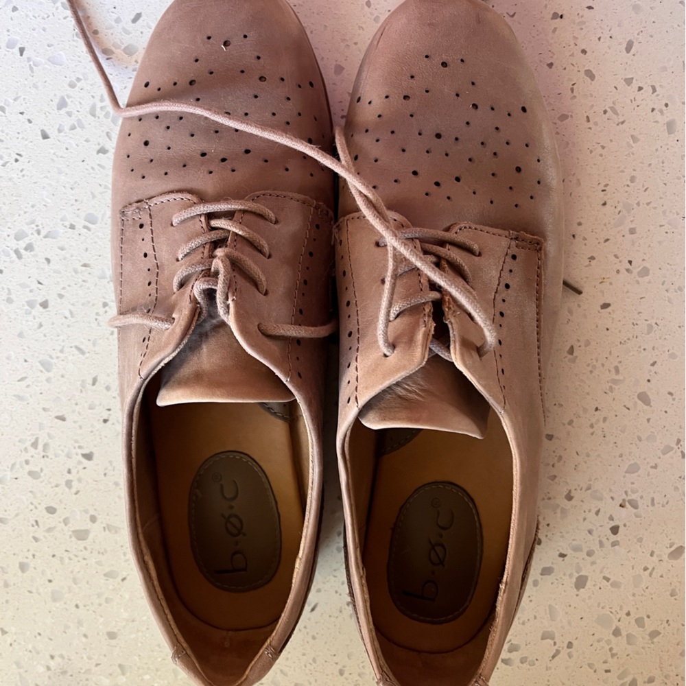 BOC Womens shoes. Maybe worn twice!